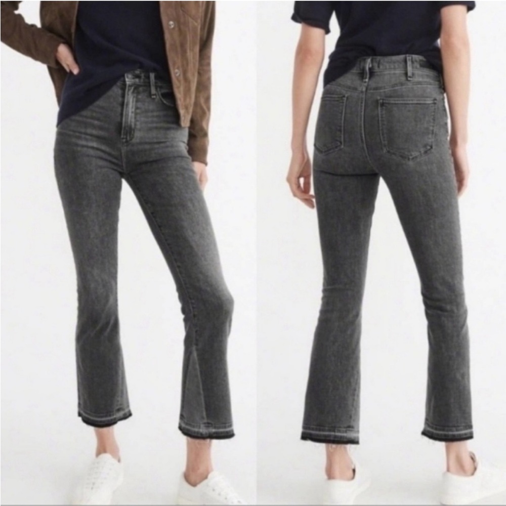 Abercrombie and Fitch Simone High Rise Ankle Flare Washed Black 27/4 Regular